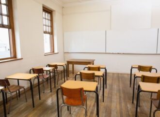Elevii ar putea fi mustraţi de profesori în faţa clasei. Modificările propuse de Ministerul Educaţiei