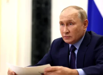300 de zile de lupte în țara vecină. Vladimir Putin a amânat invazia planificată de Rusia în Ucraina de trei ori / Ucraina va consolida apărarea frontierei cu Belarus, în timp ce Putin se întâlneşte cu Lukaşenko