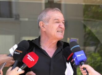 Gigi Becali cere arestări în cazul scandalului cu CSA Steaua Gigi Becali cere arestări în cazul scandalului cu CSA Steaua