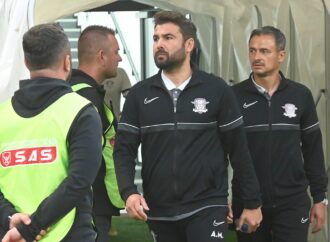 Adrian Mutu semnează cu Neftchi Baku? Șumudică are informații
