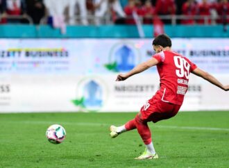 Momentul exploziei lui Lamine Ghezali la Dinamo Momentul exploziei lui Lamine Ghezali la Dinamo