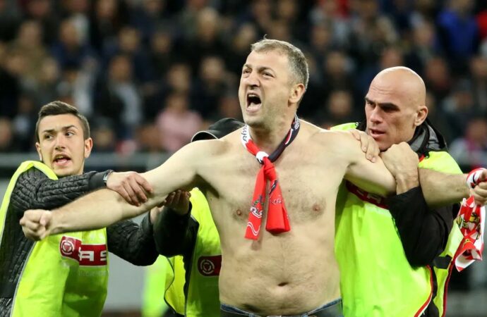 De ce a ajuns liderul galeriei Elyass Bucurică primul la Săftica