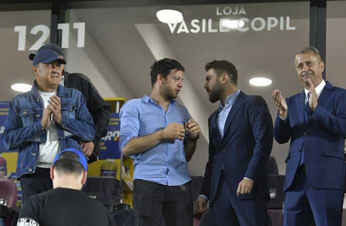 Adrian Mutu, în conflict cu conducerea de la Rapid?! Adrian Mutu, în conflict cu conducerea de la Rapid?!