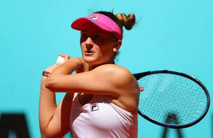 CORESPONDENȚĂ DE LA WIMBLEDON | Irina Begu a vorbit pentru ProSport după calificarea în turul 2: „Întreruperile mi-au priit!” CORESPONDENȚĂ DE LA WIMBLEDON | Irina Begu a vorbit pentru ProSport după calificarea în turul 2: „Întreruperile mi-au priit!”