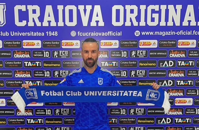 Directorul sportiv al lui FCU Craiova l-a distrus pe Gabi Enache