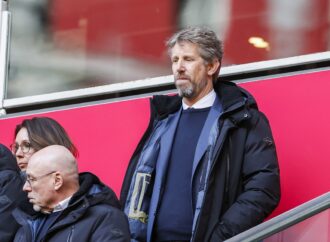 Ultimele noutăți despre starea de sănătate a lui Edwin van der Sar Ultimele noutăți despre starea de sănătate a lui Edwin van der Sar