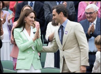 Roger Federer a dat să o sărute pe Kate Middleton