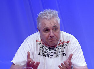 Aruncă Marius Șumudică „bomba”? Prima reacție după despărțirea lui Adrian Mutu de Rapid: „Atunci o să vă spun!” Aruncă Marius Șumudică „bomba”? Prima reacție după despărțirea lui Adrian Mutu de Rapid: „Atunci o să vă spun!”