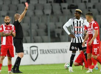 Dezastru pentru doi arbitri români! Au picat testele fizice FIFA