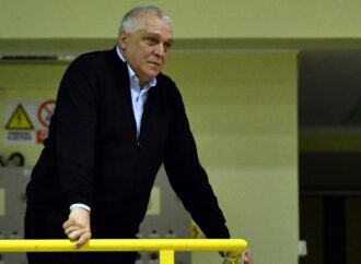 „Fetele astea, nu știu abc-ul handbalului”