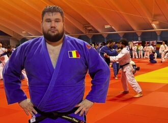 Judoka Vlăduț Simionescu va străbate cinci țări asiatice Judoka Vlăduț Simionescu va străbate cinci țări asiatice