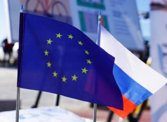 UE a aprobat cel de-al 13-lea pachet de sancţiuni împotriva Rusiei