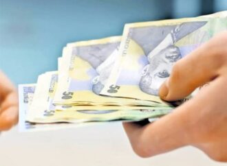 Cresc salariile din asistenţă socială şi sănătate, din această lună