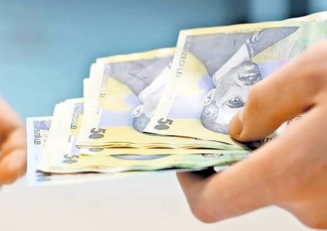 Cresc salariile din asistenţă socială şi sănătate, din această lună Cresc salariile din asistenţă socială şi sănătate, din această lună