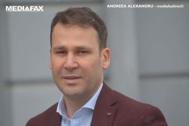 Nu-l cunosc pe Cătălin Cîrstoiu, dar Piedone chiar ştie administraţie Nu-l cunosc pe Cătălin Cîrstoiu, dar Piedone chiar ştie administraţie