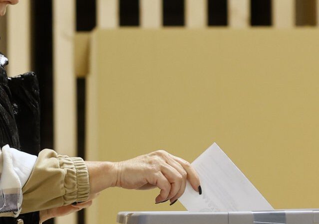 Teleorman: Trei primari PNL şi singurul primar USR din judeţ vor candida din partea PSD
