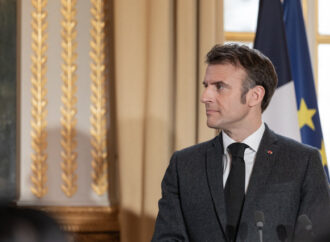 Macron afirmă că ar fi „cinic” ca Rusia să dea vina pe Ucraina pentru atacul terorist de la Moscova Macron afirmă că ar fi „cinic” ca Rusia să dea vina pe Ucraina pentru atacul terorist de la Moscova