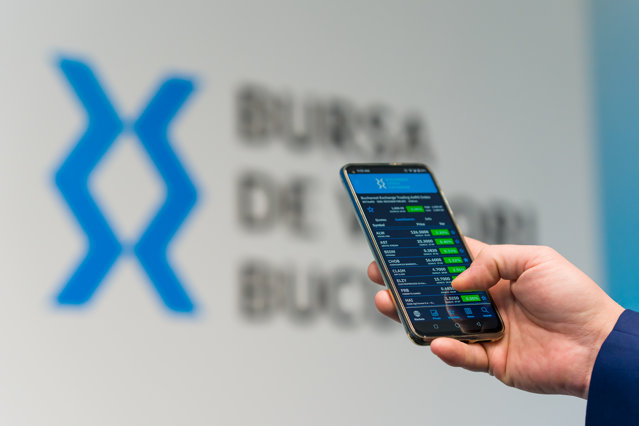Subscrieri cumulate de 1,8 miliarde de lei în prima emisiune de titluri de stat Fidelis din 2024. Cât au investit donatorii de sânge Subscrieri cumulate de 1,8 miliarde de lei în prima emisiune de titluri de stat Fidelis din 2024. Cât au investit donatorii de sânge