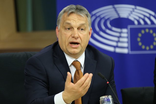 ,,Nu avem altă opţiune decât să ocupăm Bruxelles-ul” ,,Nu avem altă opţiune decât să ocupăm Bruxelles-ul”