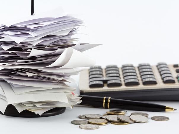 Ministerul Finanţelor lansează varianta simplificată a aplicaţiei e-Factura
