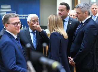Austria spune „NU” pentru Schengen terestru chiar de la Bucureşti. Partidul lui Nehammer se va opune manifestul Partidul Popular European, ce se întâlneşte în România