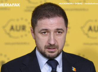 România, îngropată în datorii. Guvernul PSD-PNL să vină de urgenţă cu măsuri România, îngropată în datorii. Guvernul PSD-PNL să vină de urgenţă cu măsuri