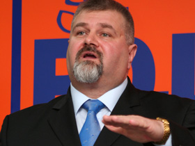 Fostul consilier prezidenţial Dorel Onaca va candida la Primăria Capitalei Fostul consilier prezidenţial Dorel Onaca va candida la Primăria Capitalei