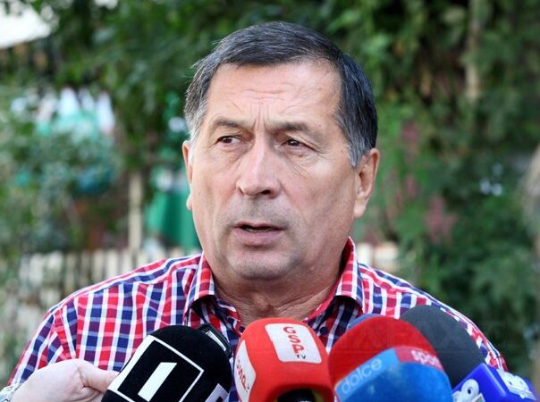 Fostul mare arbitru FIFA Ion Crăciunescu şi-a ales favoritul la alegeri din 9 iunie