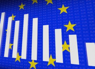Relaxarea politicii monetare în zona euro va fi o veste bună, dar economia e slabă/UE riscă să devină IRELEVANTĂ în raport cu SUA și China Relaxarea politicii monetare în zona euro va fi o veste bună, dar economia e slabă/UE riscă să devină IRELEVANTĂ în raport cu SUA și China