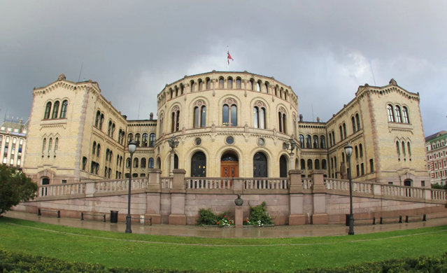 Ameninţare cu bombă în parlamentul norvegian Ameninţare cu bombă în parlamentul norvegian