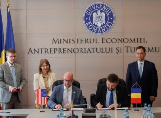 Radu Oprea, ministrul Economiei, salută rezultatele obținute de România în cadrul BSDA 2024/Contracte URIAȘE semnate cu importante firme externe Radu Oprea, ministrul Economiei, salută rezultatele obținute de România în cadrul BSDA 2024/Contracte URIAȘE semnate cu importante firme externe