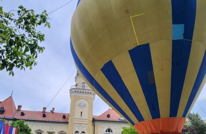 Mini Cappadocia în Banatul sârbesc. Festivalul baloanelor cu aer cald de la Kikinda