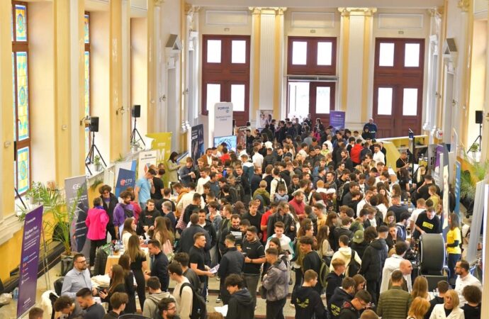 Cât se câștigă în IT la Craiova. REPORTAJ