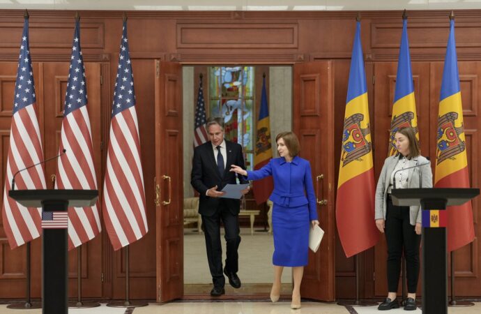 Antony Blinken reafirmă, la Chișinău, susținerea SUA pentru Republica Moldova /”Vă considerăm un PARTENER foarte valoros” Antony Blinken reafirmă, la Chișinău, susținerea SUA pentru Republica Moldova /”Vă considerăm un PARTENER foarte valoros”