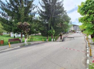 Guvernul alocă bani pentru continuarea lucrărilor de stabilizare a solului de la Slănic Prahova