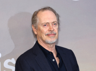 Steve Buscemi a fost atacat pe o stradă din New York Steve Buscemi a fost atacat pe o stradă din New York