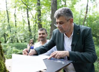 Poluarea nu-i de stânga sau de dreapta, poluarea ne priveşte pe toţi Poluarea nu-i de stânga sau de dreapta, poluarea ne priveşte pe toţi