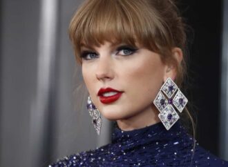 Taylor Swift cheltuie 300.000 de dolari pe mâncare în Eras Tour Taylor Swift cheltuie 300.000 de dolari pe mâncare în Eras Tour