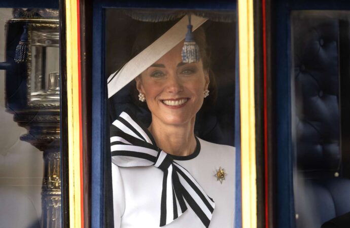 Kate Middleton a participat astăzi la Trooping the Colour.