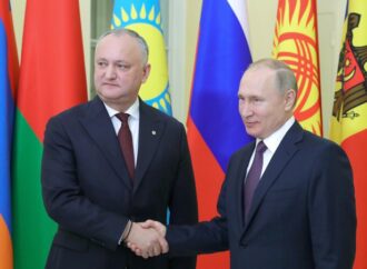 Igor Dodon vrea legături mai strânse cu Rusia şi China şi o alianţă împotriva preşedintei Maia Sandu. Fostul preşedinte vrea o alianţă împotriva preşedintei pro-europene Maia Sandu