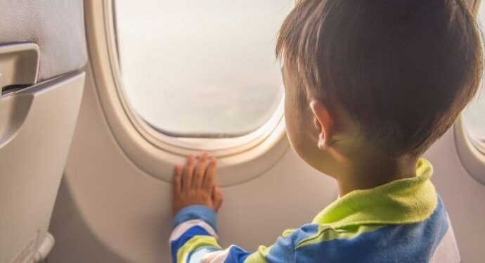 Care este cel mai bun moment pentru a lua un copil într-un avion. Sfaturi de la părinți pentru o călătorie liniștită Care este cel mai bun moment pentru a lua un copil într-un avion. Sfaturi de la părinți pentru o călătorie liniștită