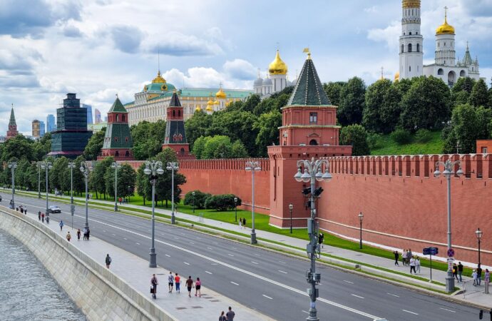 Ce a pățit un blogger român care a intrat în Rusia având și viză de Ucraina pe pașaport. „A fost ceva waw” Ce a pățit un blogger român care a intrat în Rusia având și viză de Ucraina pe pașaport. „A fost ceva waw”
