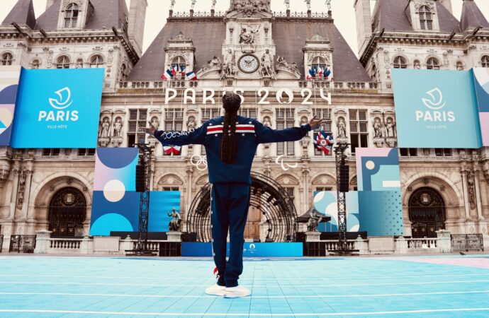 Snoop Dogg va purta torța olimpică în ultimele sale etape în Paris Snoop Dogg va purta torța olimpică în ultimele sale etape în Paris