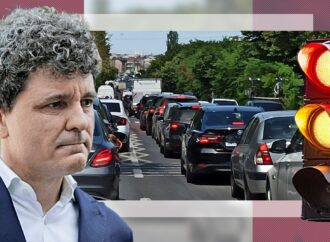 Nicușor Dan promite 544 de intersecții semaforizate inteligent: „În 3 ani și jumătate” / Arhitect-șef Sector 3: „Pe mâna AMATORILOR, rezultate zero” Nicușor Dan promite 544 de intersecții semaforizate inteligent: „În 3 ani și jumătate” / Arhitect-șef Sector 3: „Pe mâna AMATORILOR, rezultate zero”