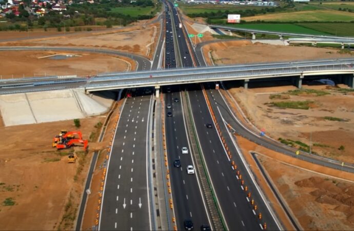 Doar pe AUTOSTRADĂ până la Mare. Conexiunea A0-A2 a fost realizată Doar pe AUTOSTRADĂ până la Mare. Conexiunea A0-A2 a fost realizată