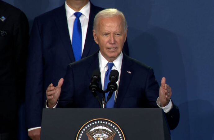 VIDEO. Biden face gafa gafelor și îl confundă pe Zelenski cu Putin VIDEO. Biden face gafa gafelor și îl confundă pe Zelenski cu Putin