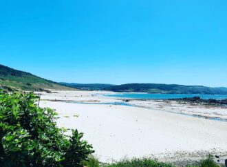 Coasta Morții, destinația ideală pentru plajă. Sate de pescari și coaste stâncoase, care oferă un peisaj mirific VIDEO Coasta Morții, destinația ideală pentru plajă. Sate de pescari și coaste stâncoase, care oferă un peisaj mirific VIDEO