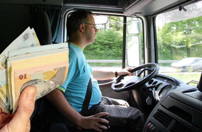 „Nu se doarme la cabină!”