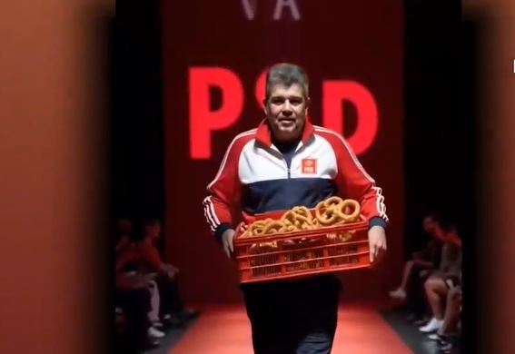 Liderii PSD, PNL și AUR sunt protagoniștii unui clip generat de AI Liderii PSD, PNL și AUR sunt protagoniștii unui clip generat de AI