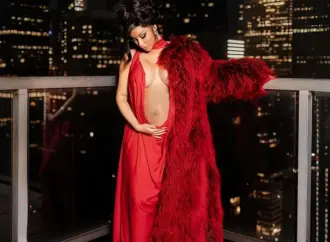 Cardi B a anunțat pe că este însărcinată din nou Cardi B a anunțat pe că este însărcinată din nou